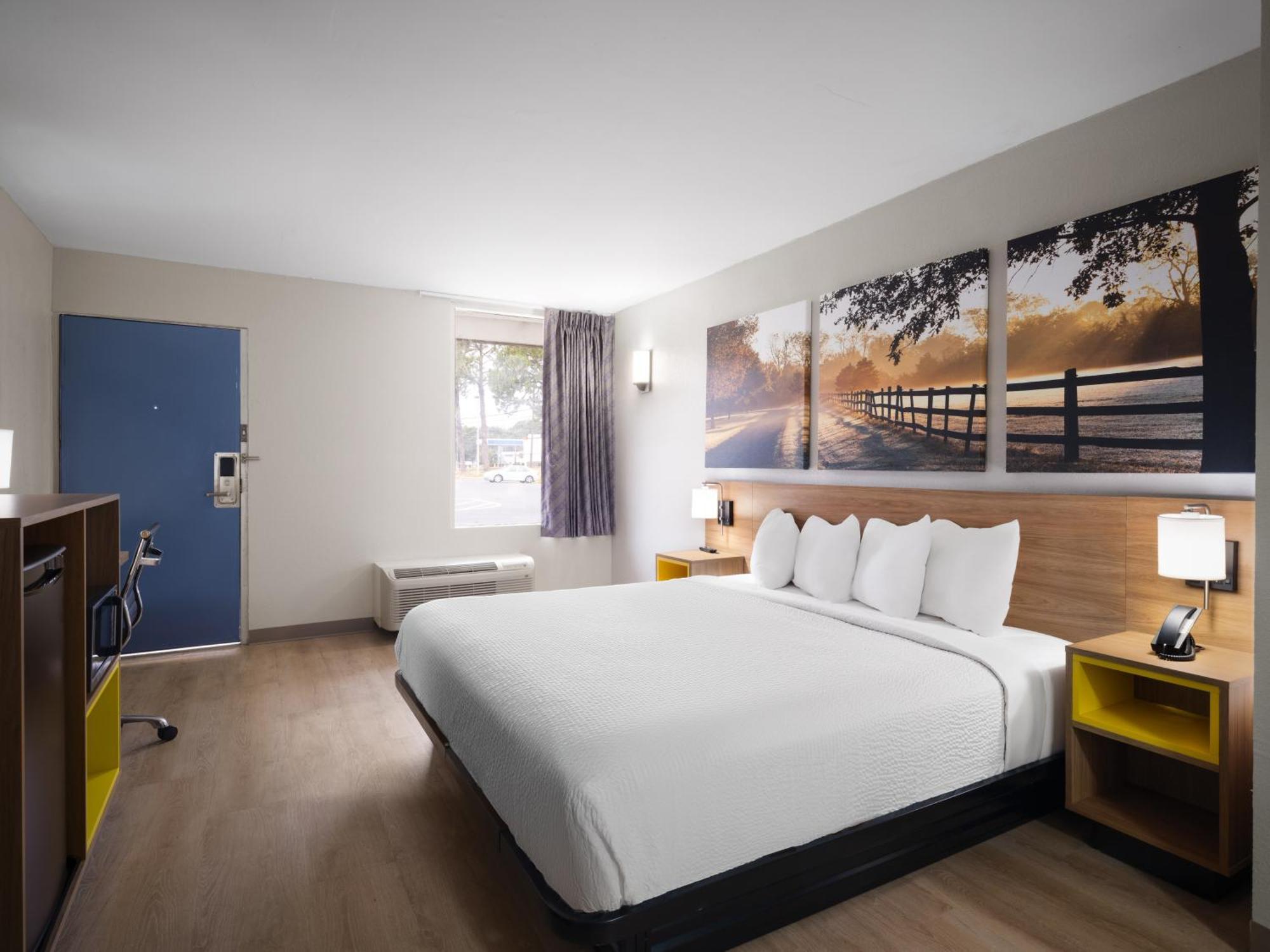 Days-Inn By Wyndham Montgomery I-85 Buitenkant foto