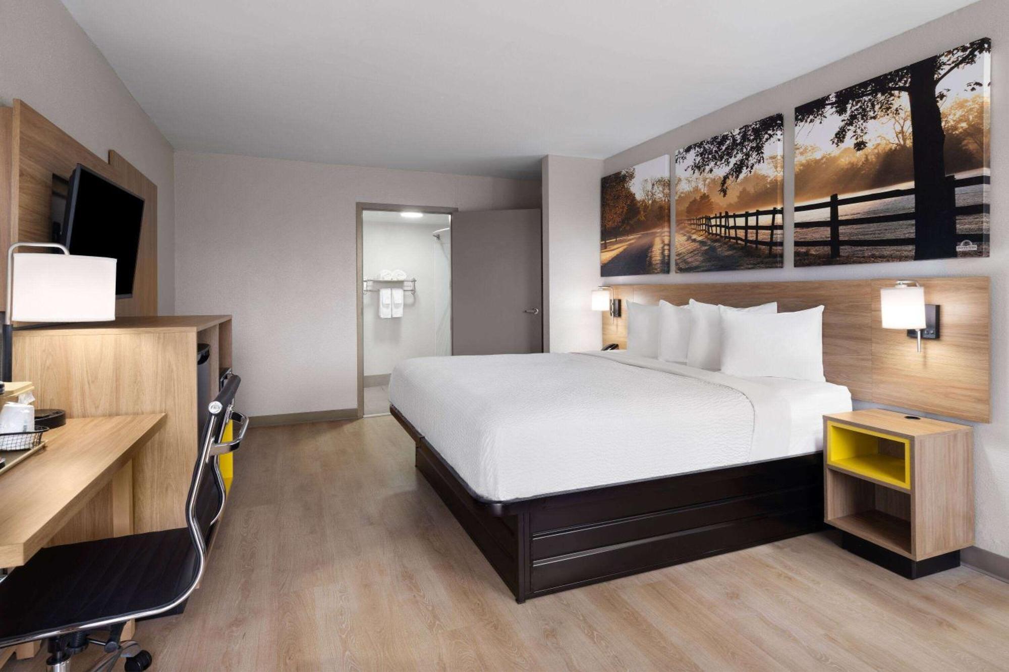 Days-Inn By Wyndham Montgomery I-85 Buitenkant foto